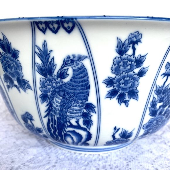 SADEK Kozan Gama Japan Centerpiece Bowl - Blue Flowers & Birds, Blue Trim - Picture 2 of 7